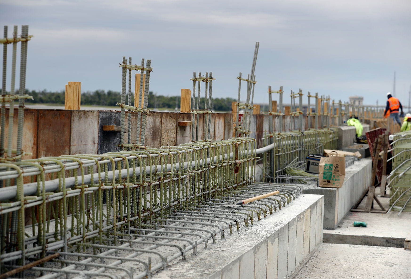 wall construction.jpg